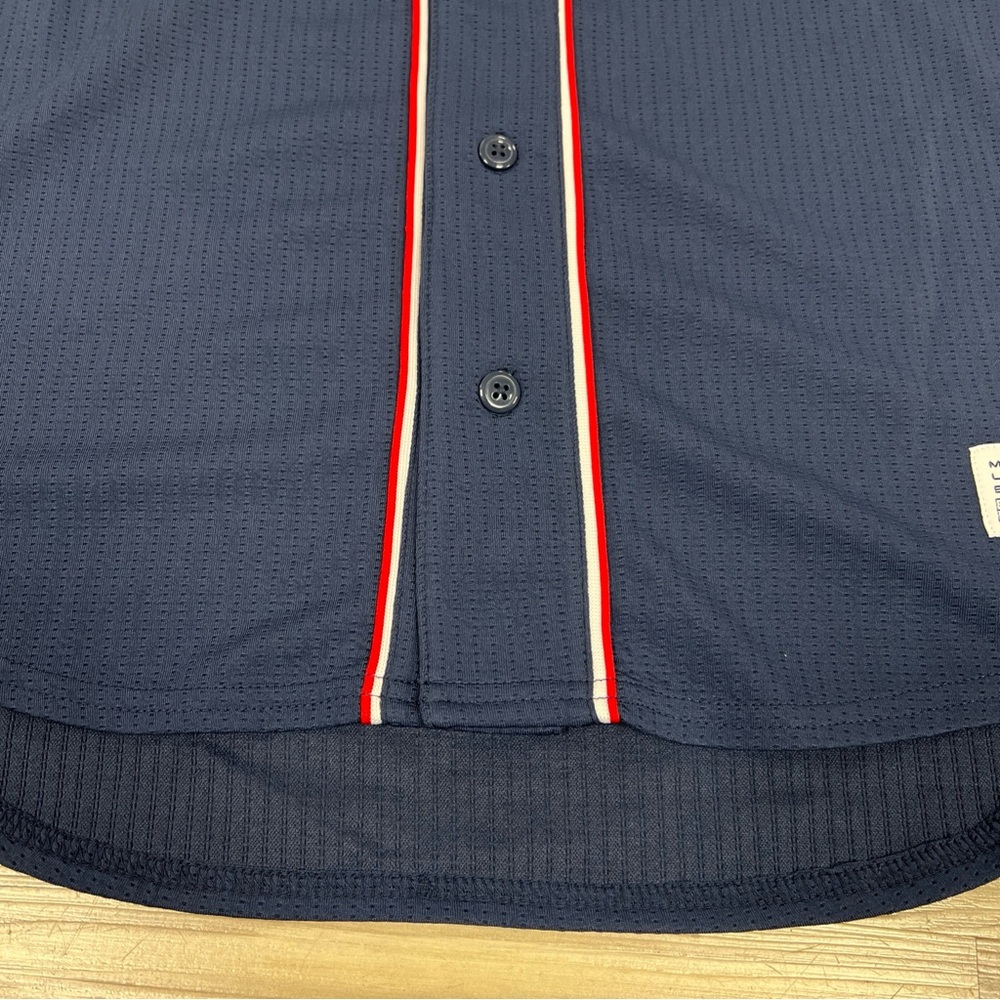 MLB Genuine Merchandise Cleveland Guardians Dynasty Jersey Blue Mens Medium NWOT - Picture 3 of 6
